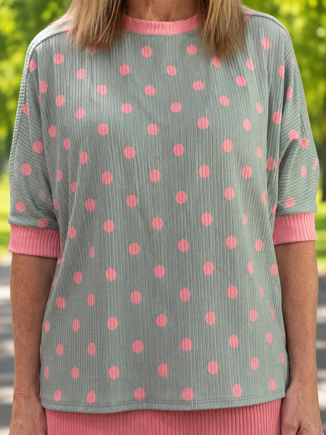 Light Sage & Pink Polka Dot Skirt Set 1X-2X shipping 8/24/26